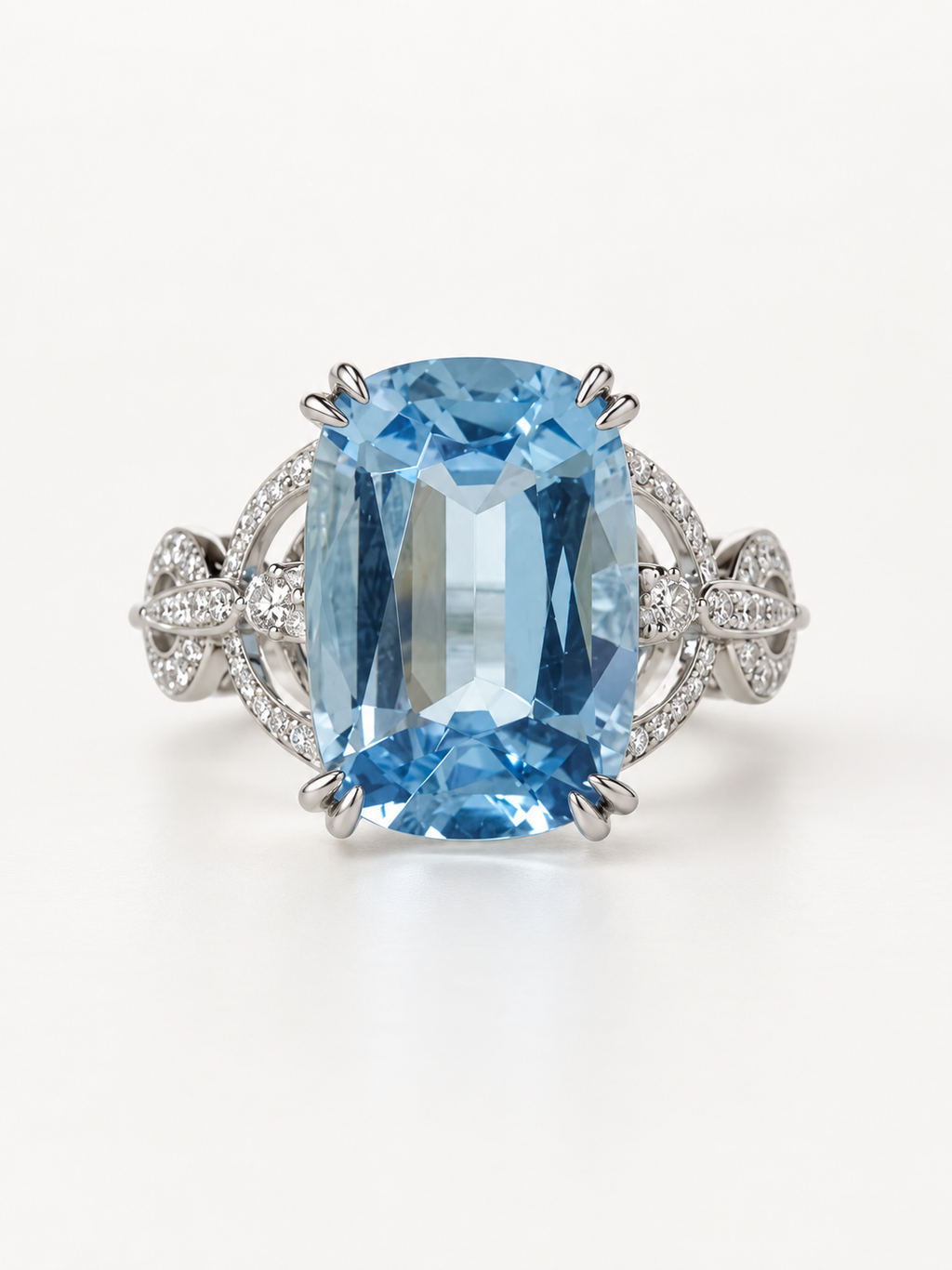 5.46 ct natural aquamarine and lab-grown diamond ring
