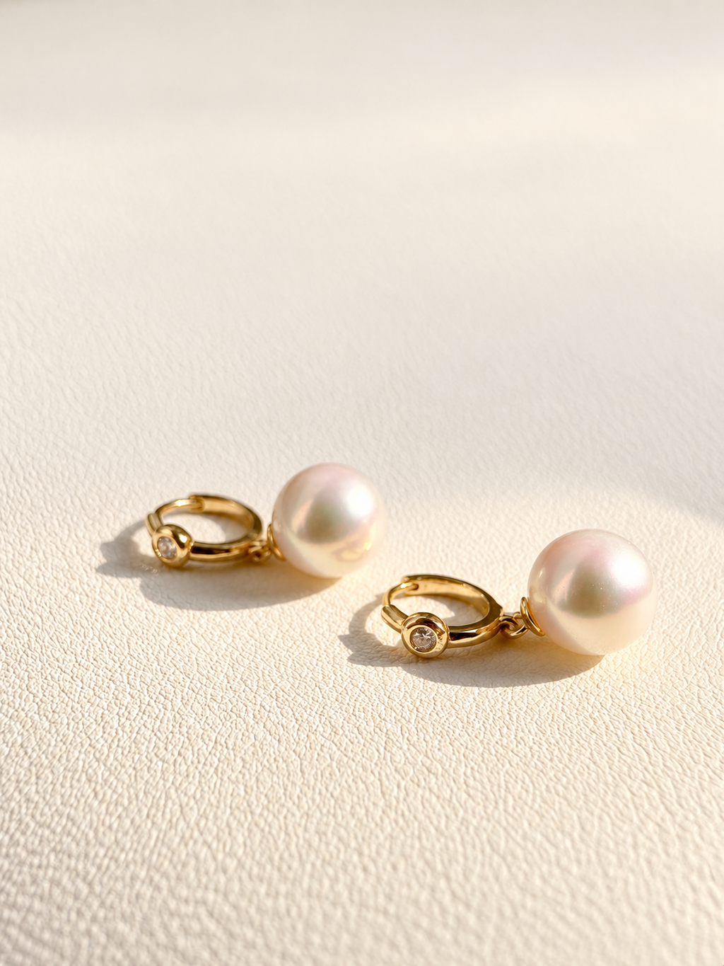 Pair of 10mm freshwater pearl and natural diamond gold vermeil hinged hoop earrings