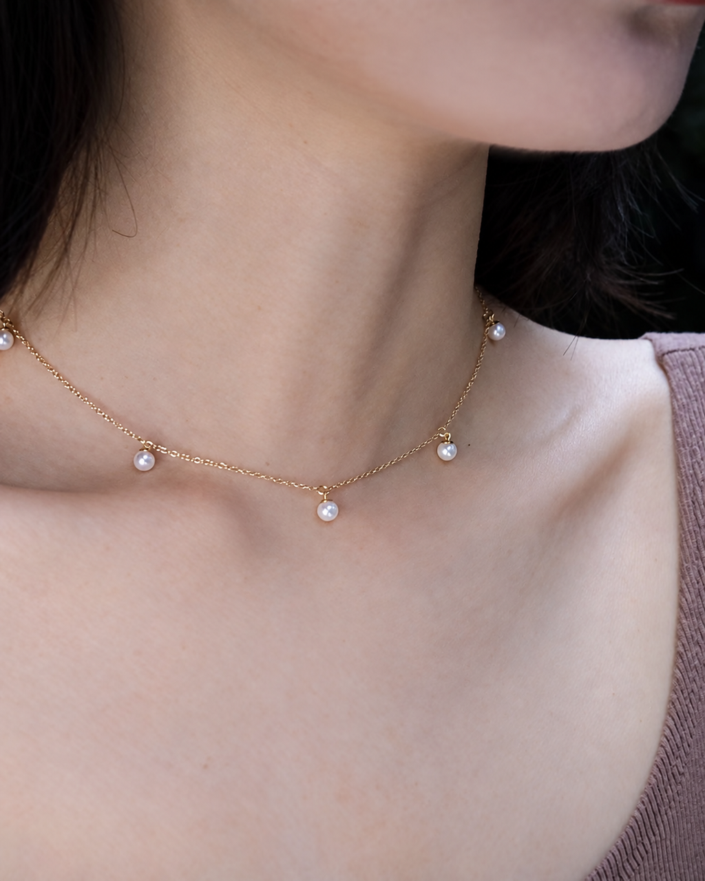 White freshwater pearl tin cup station necklace
