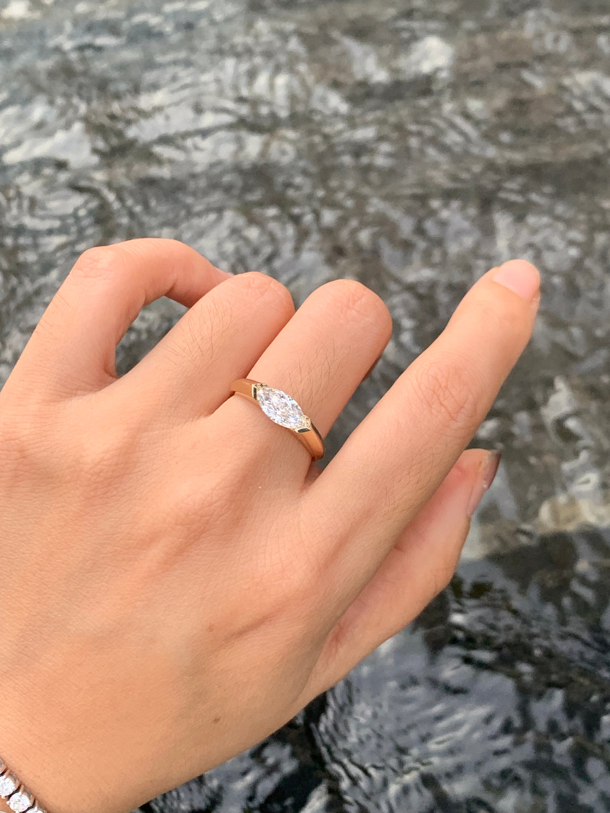1 ct marquise lab-grown diamond ring in yellow gold