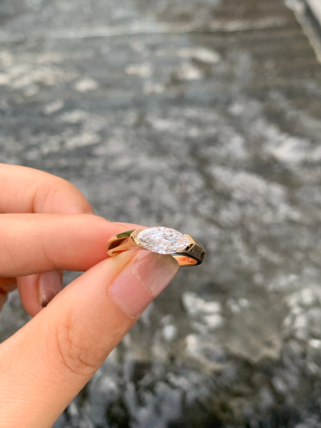 1 ct marquise lab-grown diamond ring in yellow gold