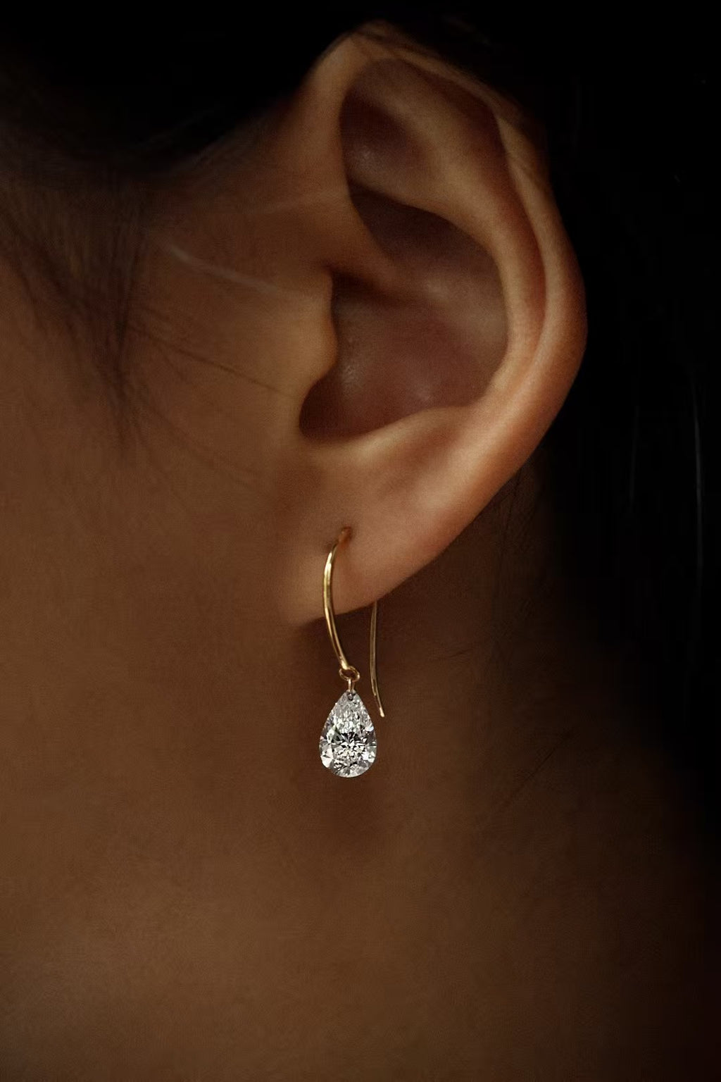 Pear-cut lab-grown diamond drop earrings in yellow gold, view 6