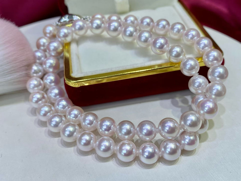 8.0–8.5mm Japanese Akoya white pearl necklace with rose overtones